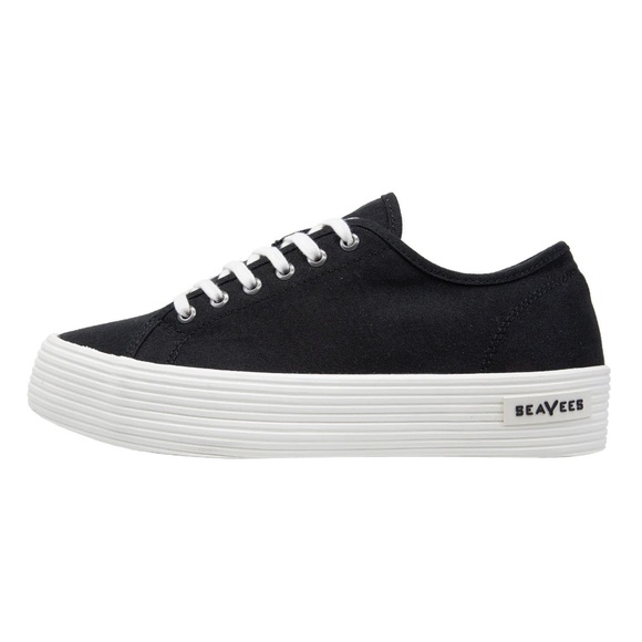SeaVees Shoes - SEAVEES -Monterey Sneaker Platform in Black size 6